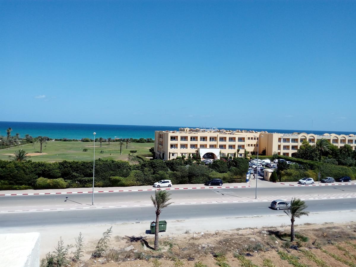 Appartement Vue Sur Mer Turquoise Mahdia Bagian luar foto